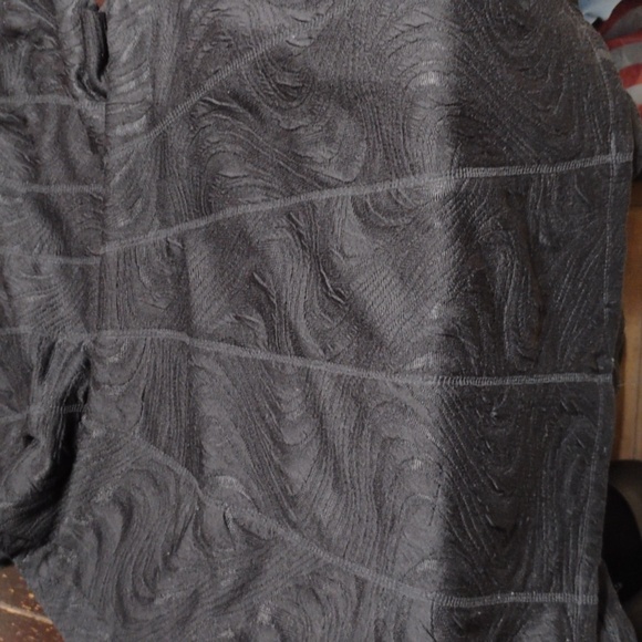 Robbie Bee Signature Black Dress - Picture 16 of 16